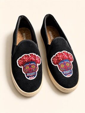 Soludos Skull Embroidered Slip On Sneakers Black Platform Women 8.5